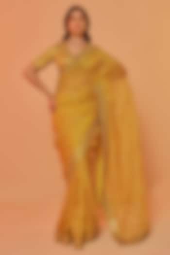 Yellow Silk Organza Sequins Embroidered Wedding Saree Set by JUHI SHEKHAWAT at Pernia's Pop Up Shop