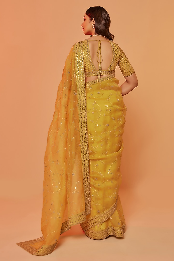 Yellow Silk Organza Sequins Embroidered Wedding Saree Set by JUHI SHEKHAWAT at Pernia's Pop Up Shop