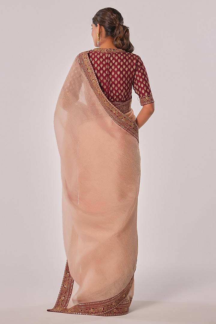 Gold Hued Crushed Tissue Zari Embroidered Wedding Saree Set by JUHI SHEKHAWAT at Pernia's Pop Up Shop