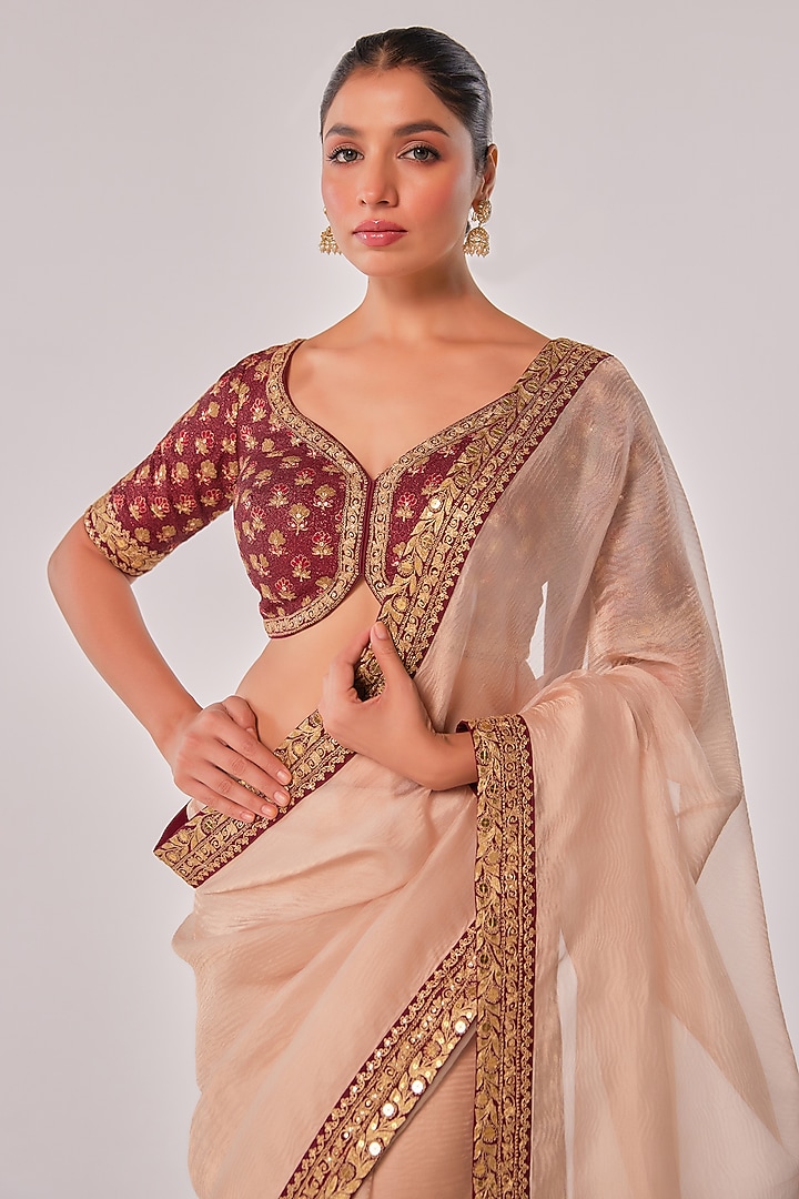 Gold & Peach Crushed Tissue Zari Embroidered Wedding Saree Set by JUHI SHEKHAWAT at Pernia's Pop Up Shop