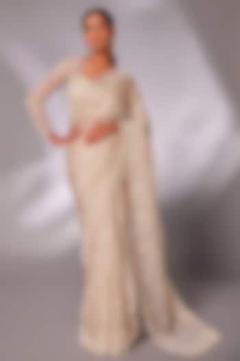 Off-White Silk Organza Pearl Embroidered Wedding Saree Set by JUHI SHEKHAWAT at Pernia's Pop Up Shop