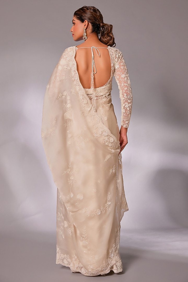Off-White Silk Organza Pearl Embroidered Wedding Saree Set by JUHI SHEKHAWAT at Pernia's Pop Up Shop