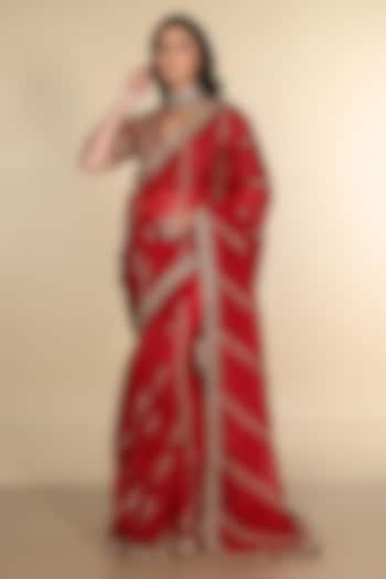 Red Silk Organza Sequins Embroidered Wedding Saree Set by JUHI SHEKHAWAT at Pernia's Pop Up Shop