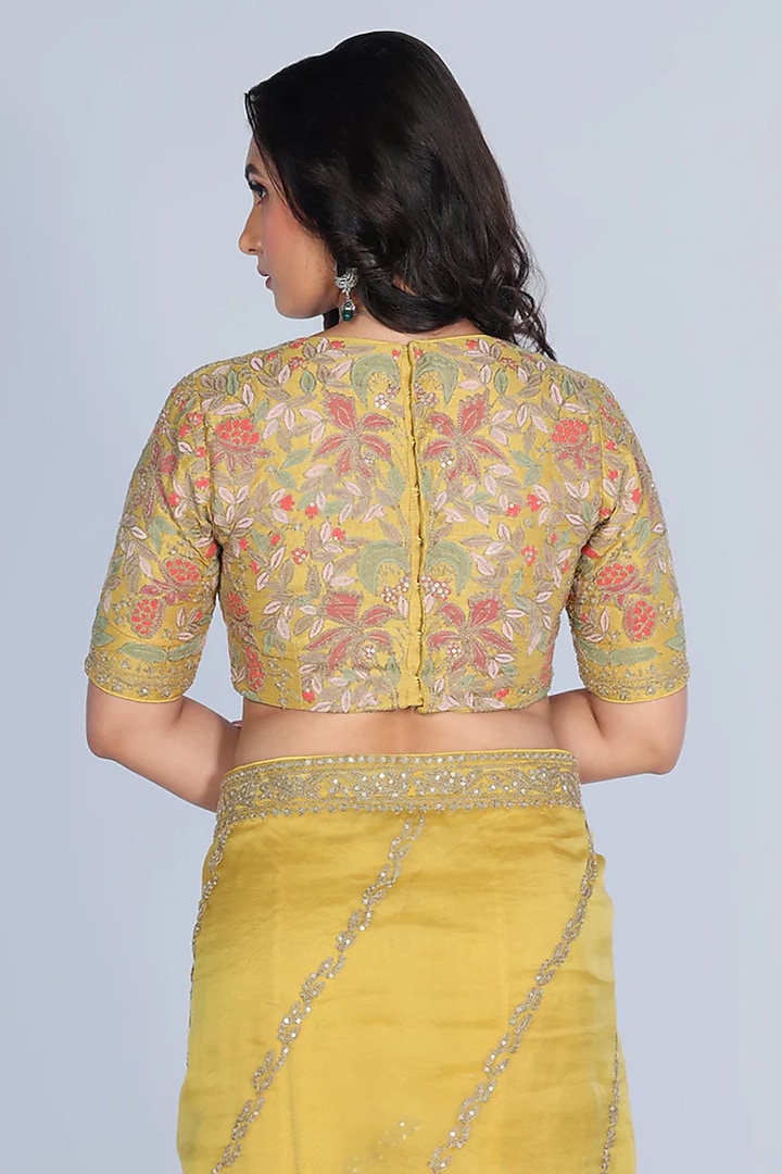 Yellow Silk Organza Sequins Embroidered Wedding Saree Set by JUHI SHEKHAWAT at Pernia's Pop Up Shop