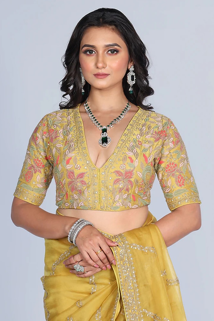 Yellow Silk Organza Sequins Embroidered Wedding Saree Set by JUHI SHEKHAWAT at Pernia's Pop Up Shop