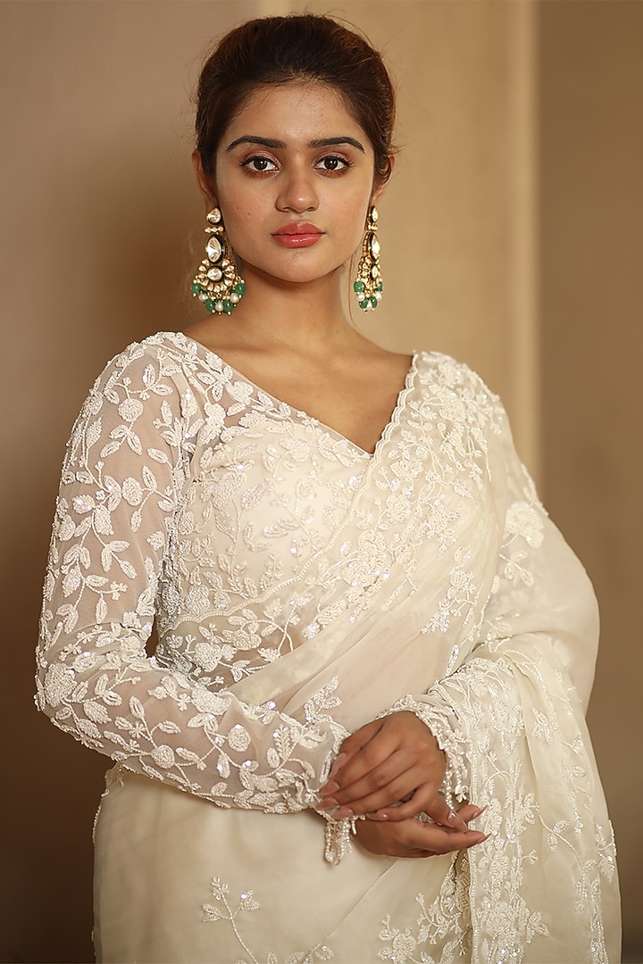 Off-White Silk Organza Pearl & Cutdana Embroidered Reception Saree Set by JUHI SHEKHAWAT at Pernia's Pop Up Shop