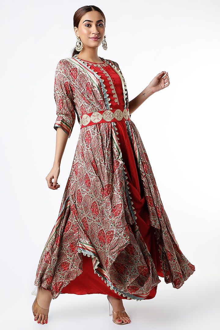 Red Patola Printed Jacket Set by Jajobaa at Pernia's Pop Up Shop