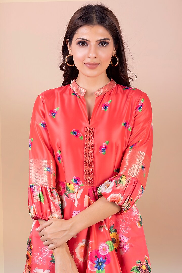 Peach & Cream Draped Dhoti Set by Jajobaa at Pernia's Pop Up Shop