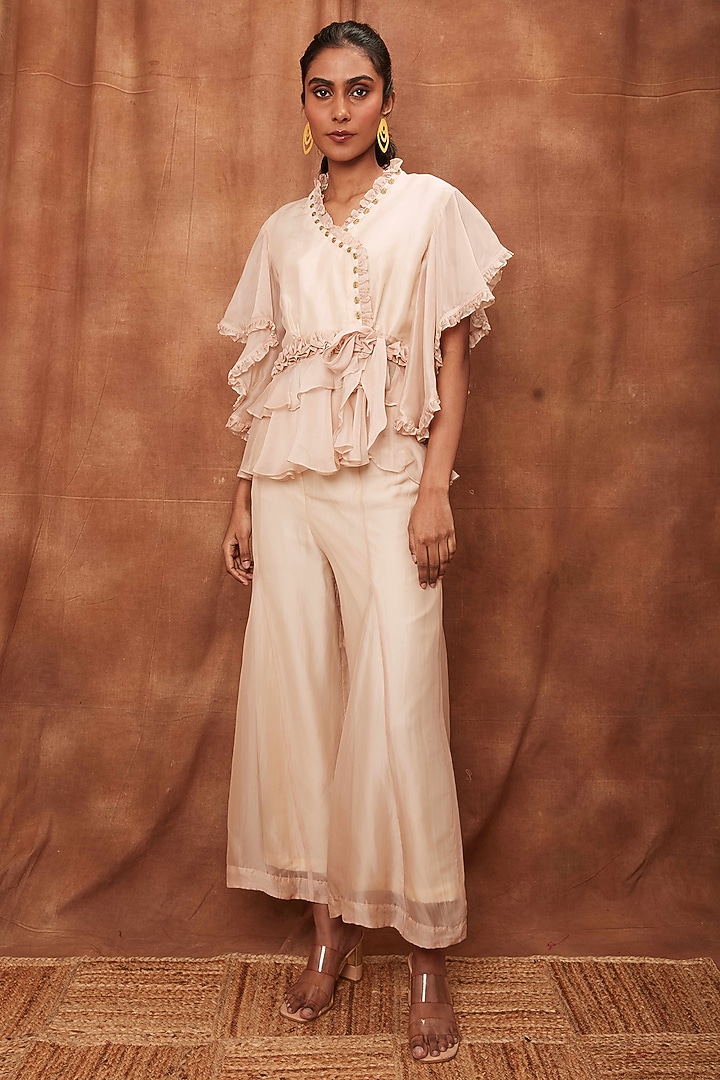 Powder Cream Silk Organza Pant Set by Jajobaa at Pernia's Pop Up Shop