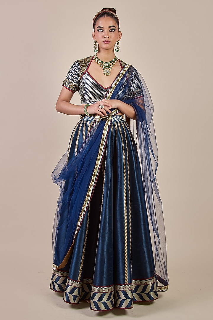 Midnight Blue Synthetic Silk Chevron Printed Flared Kalidar Skirt Set by JJV.Kapurthala By JJ Valaya Men at Pernia's Pop Up Shop