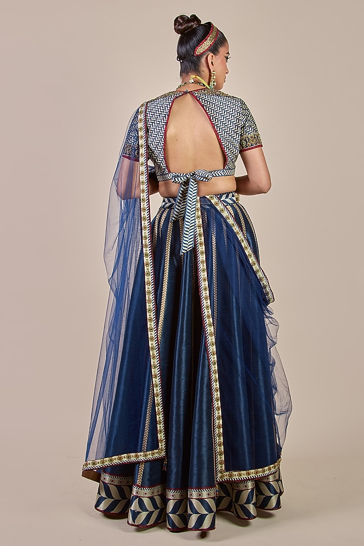 Midnight Blue Synthetic Silk Chevron Printed Flared Kalidar Skirt Set by JJV.Kapurthala By JJ Valaya Men at Pernia's Pop Up Shop