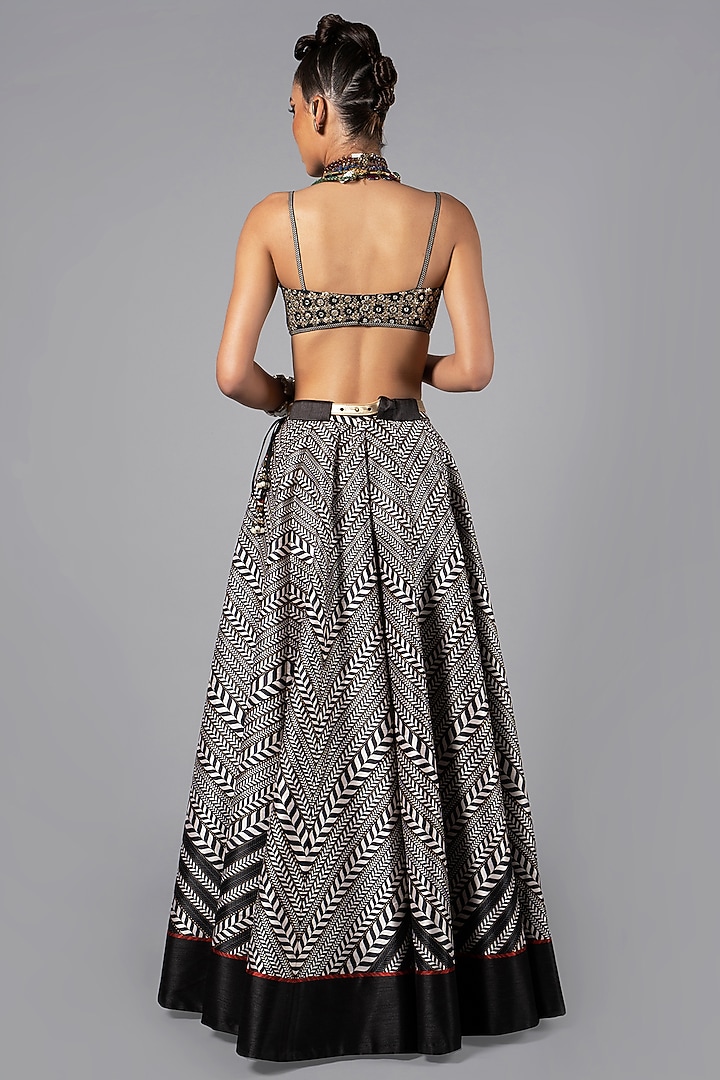 Black Dupion Blend Chevron Printed Skirt Set by JJV.Kapurthala By JJ Valaya at Pernia's Pop Up Shop