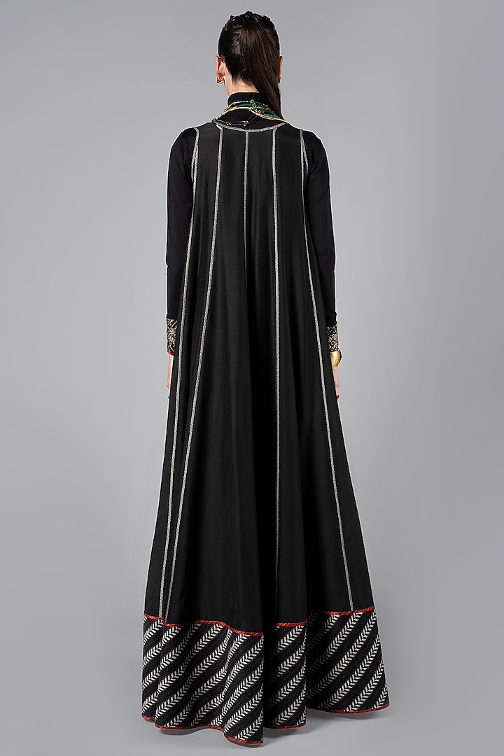 Black Tencel Luxe Chevron Printed Bridal Anarkali by JJV.Kapurthala By JJ Valaya at Pernia's Pop Up Shop