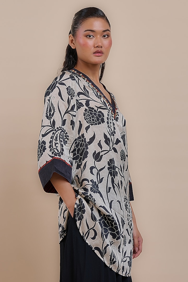 Ivory & Black Viscose Modal Satin Embroidered Tunic by JJV.Kapurthala By JJ Valaya at Pernia's Pop Up Shop