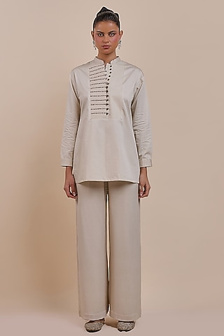 Cream Ivory Cotton Embroidered Tunic by JJV.Kapurthala By JJ Valaya