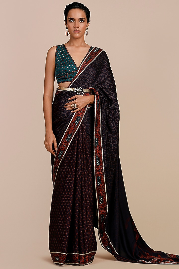 Mulberry Purple and Turquoise Blue Modal Satin Printed Wedding Saree Set by JJV.Kapurthala By JJ Valaya at Pernia's Pop Up Shop