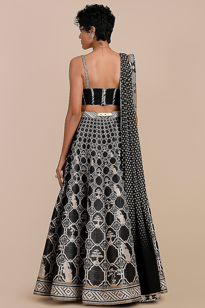 Black & Pearl Ivory Synthetic Silk Embellished Skirt Set by JJV.Kapurthala By JJ Valaya at Pernia's Pop Up Shop