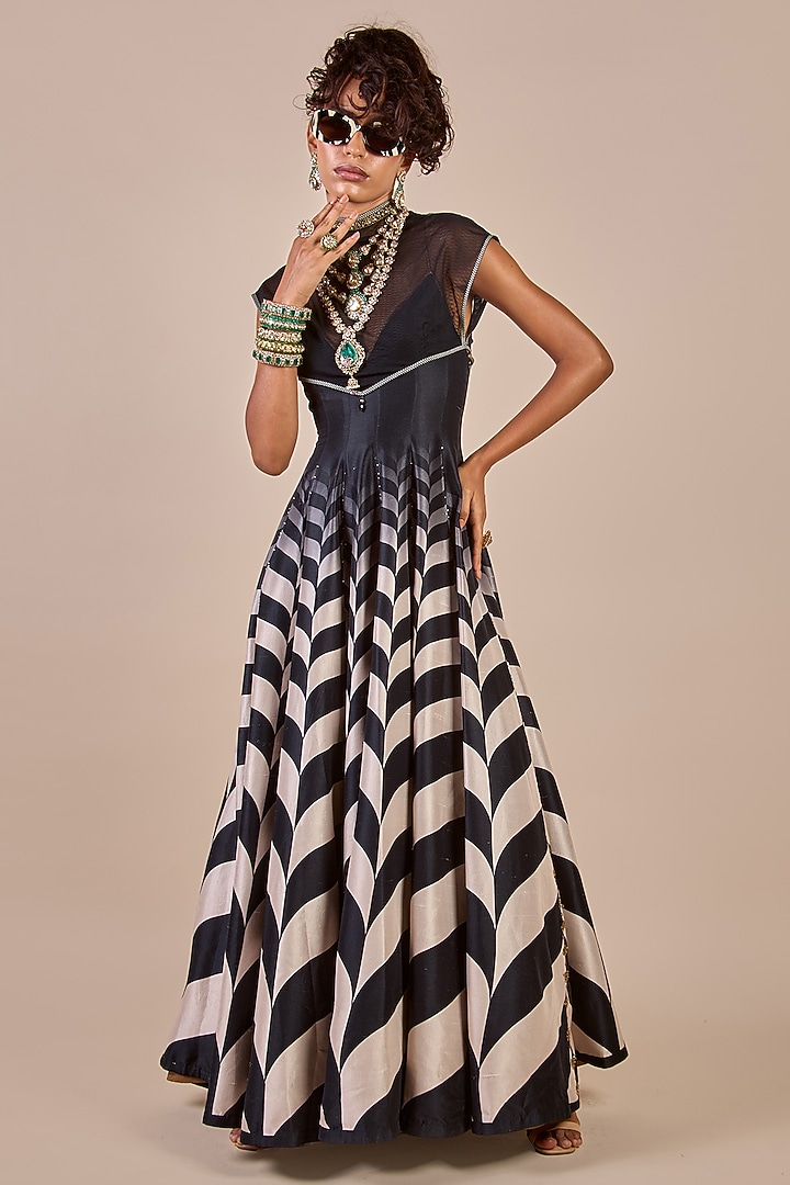 Black & Ivory Ombre Silk Crystal Embellished Bridal Anarkali by JJV.Kapurthala By JJ Valaya Men at Pernia's Pop Up Shop
