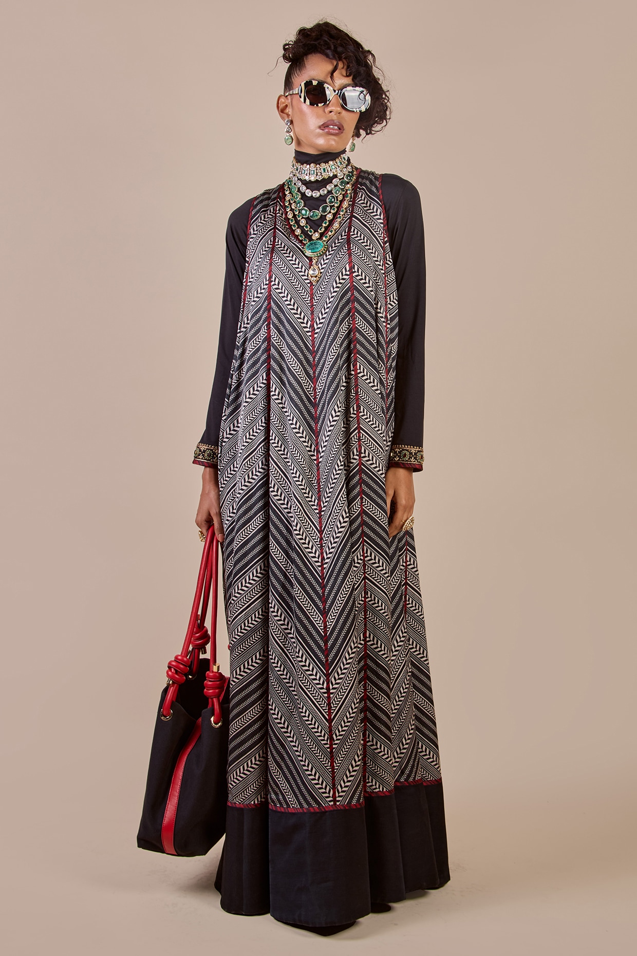 JJV.Kapurthala By JJ Valaya Black & Ivory Cotton Satin Linen Chevron Printed Anarkali