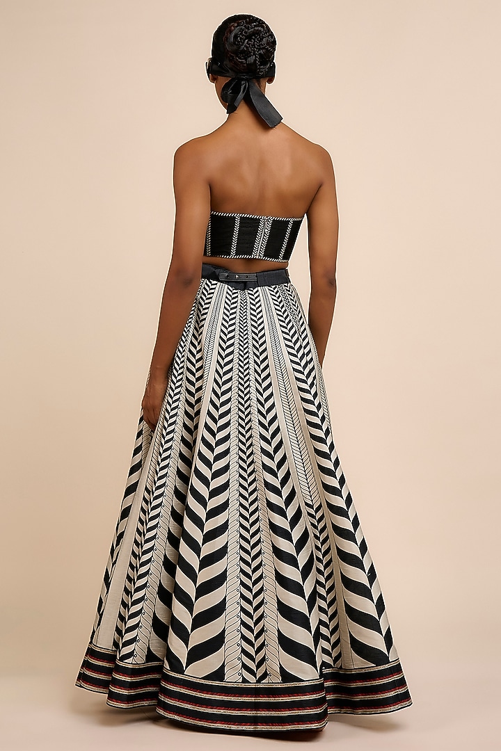Ivory & Black Art Silk Chevron Printed Skirt Set by JJV.Kapurthala By JJ Valaya at Pernia's Pop Up Shop