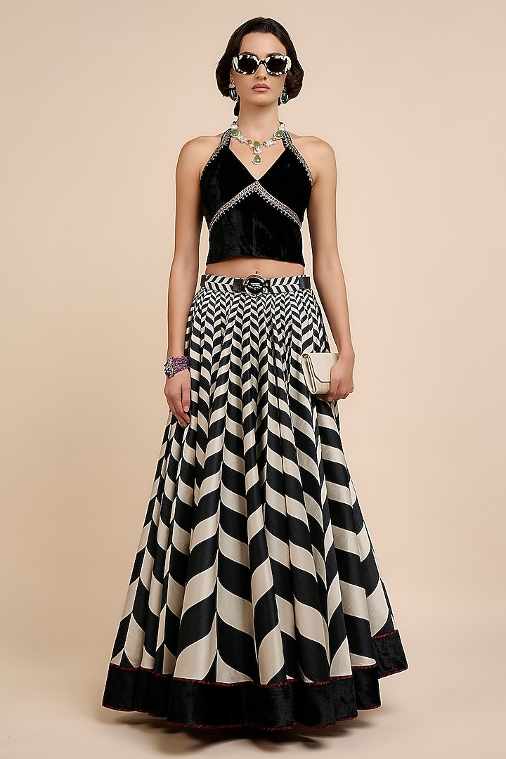 Noir Black Silk Velvet Metallic Embroidered Top by JJV.Kapurthala By JJ Valaya at Pernia's Pop Up Shop