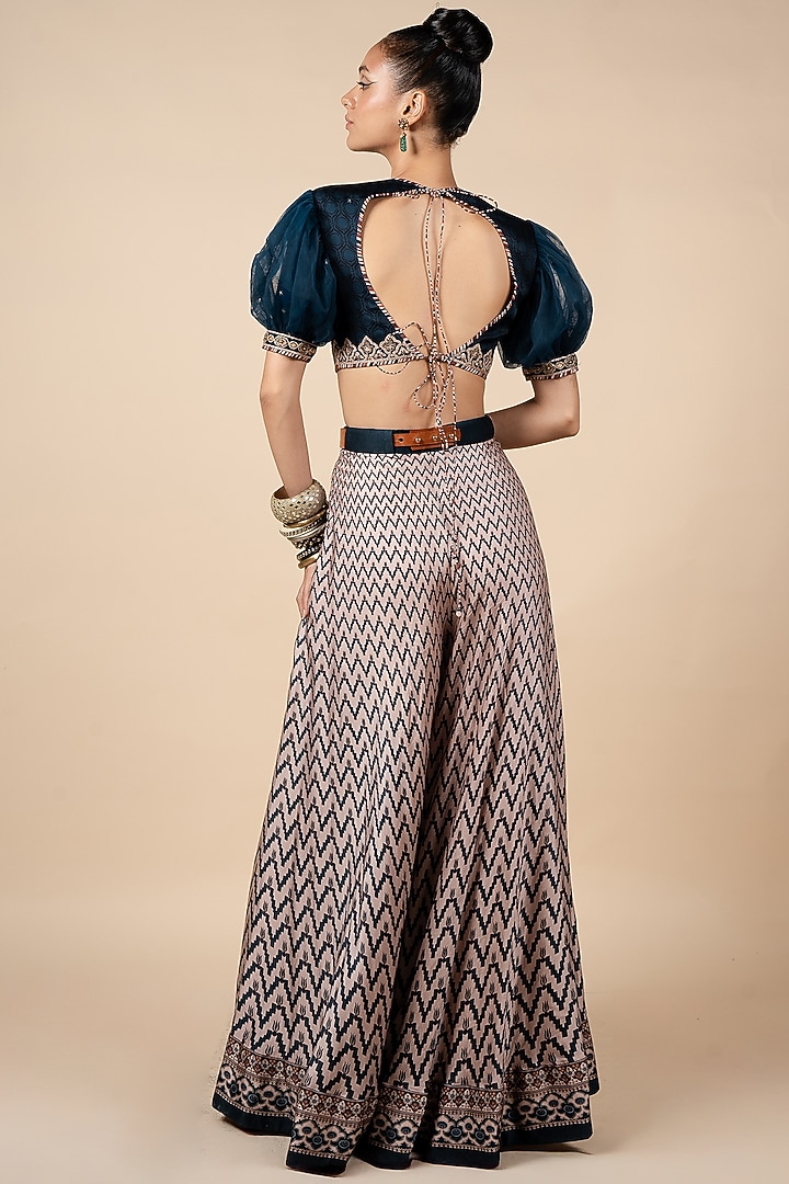 Blush Nugrey Bamberg Silk Geometric Printed Wedding Sharara Set by JJV.Kapurthala By JJ Valaya at Pernia's Pop Up Shop