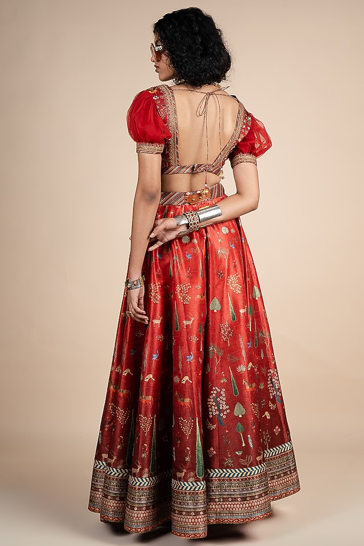 Crimson Red Ombre Dupion Floral Printed Wedding Lehenga Set by JJV.Kapurthala By JJ Valaya at Pernia's Pop Up Shop
