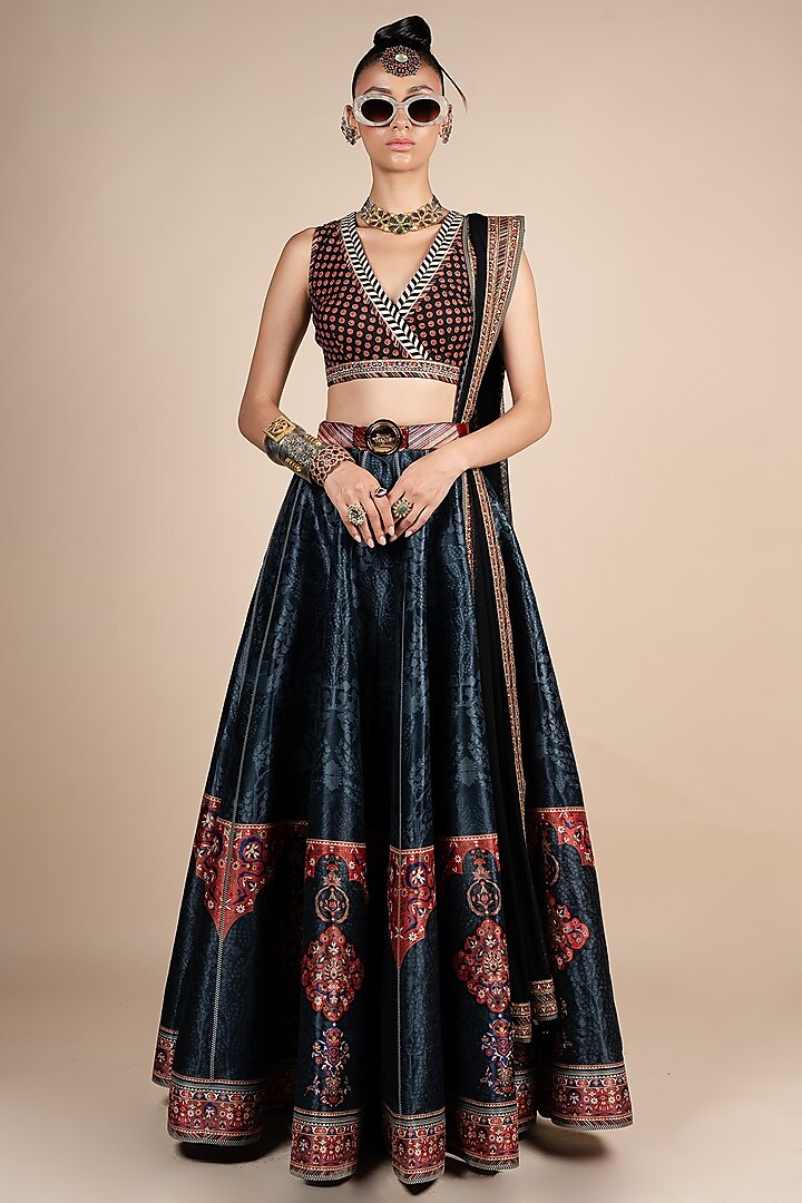 Black Net Sequins Work Stole by JJV.Kapurthala By JJ Valaya at Pernia's Pop Up Shop