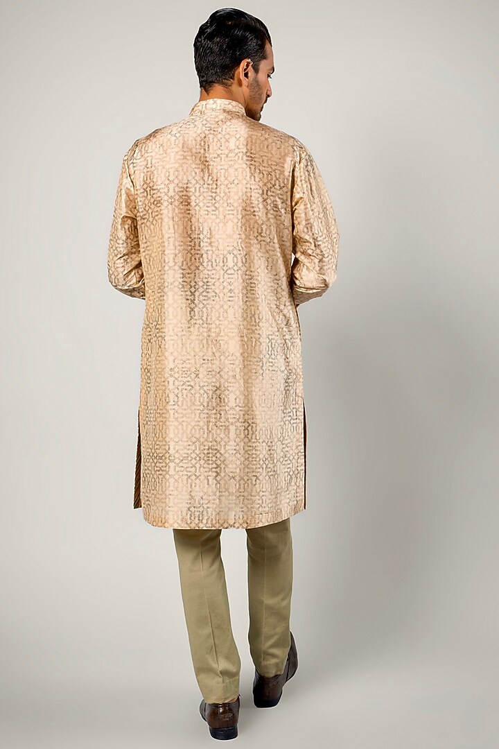 Beige Tencel Luxe Printed Kurta by JJV.Kapurthala By JJ Valaya Men at Pernia's Pop Up Shop