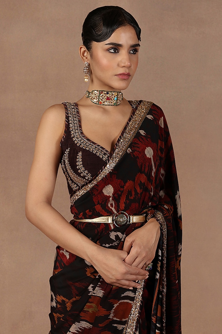 Deep Burgundy Silk Metallic Embroidered Ikat Reception Saree Set by Jj Valaya at Pernia's Pop Up Shop