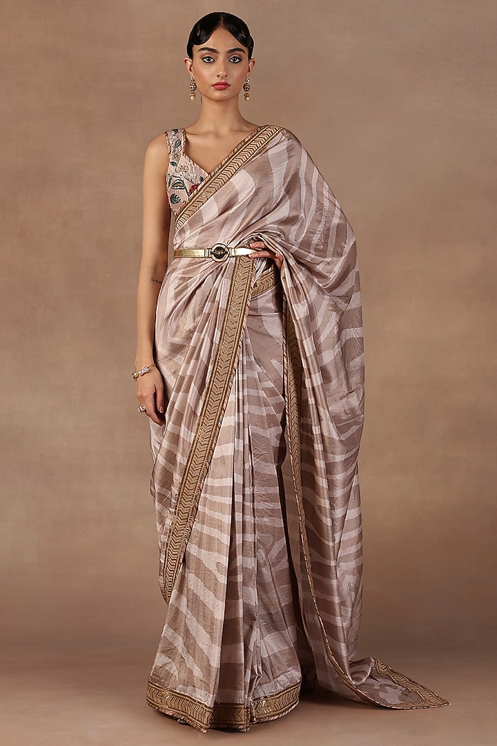 Soft Pink Silk Printed & Gota Work Reception Saree Set by Jj Valaya at Pernia's Pop Up Shop
