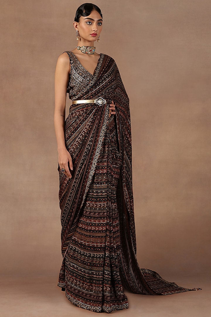 Black Crepe Georgette Stripe Printed & Sequins Work Bridal Saree Set by Jj Valaya at Pernia's Pop Up Shop