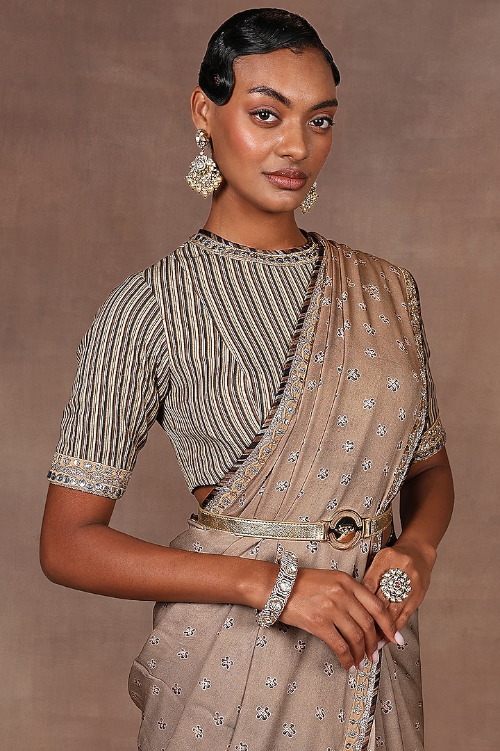 Walnut Brown Ombre Georgette Printed & Embroidered Reception Saree Set by Jj Valaya at Pernia's Pop Up Shop