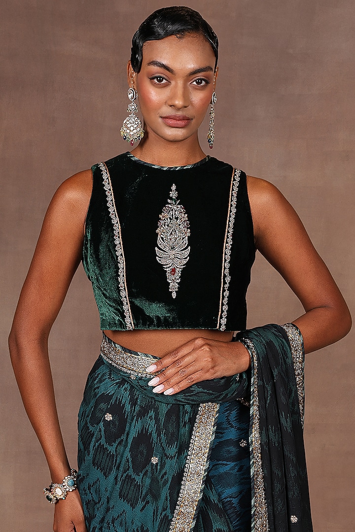 Pine Green Silk Sequins Embroidered Bridal Saree Set by Jj Valaya at Pernia's Pop Up Shop