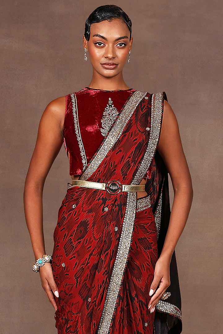 Ruby Red Silk Sequins Embroidered Bridal Saree Set by Jj Valaya at Pernia's Pop Up Shop