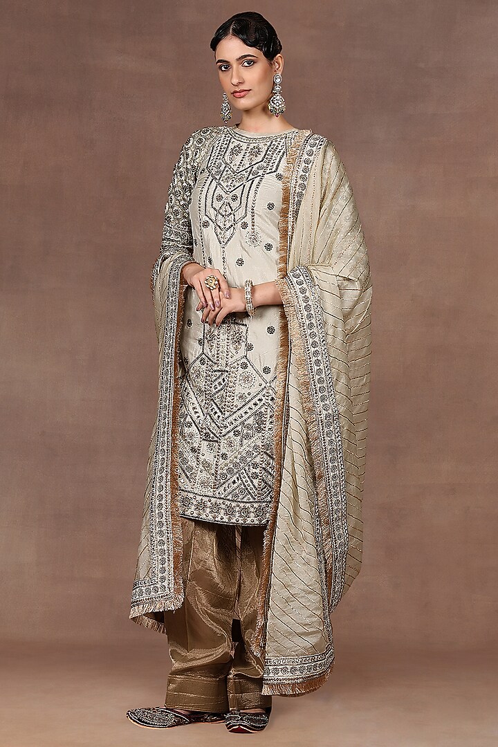 Soft Green Silk Sequins Embroidered Tunic Set by Jj Valaya at Pernia's Pop Up Shop