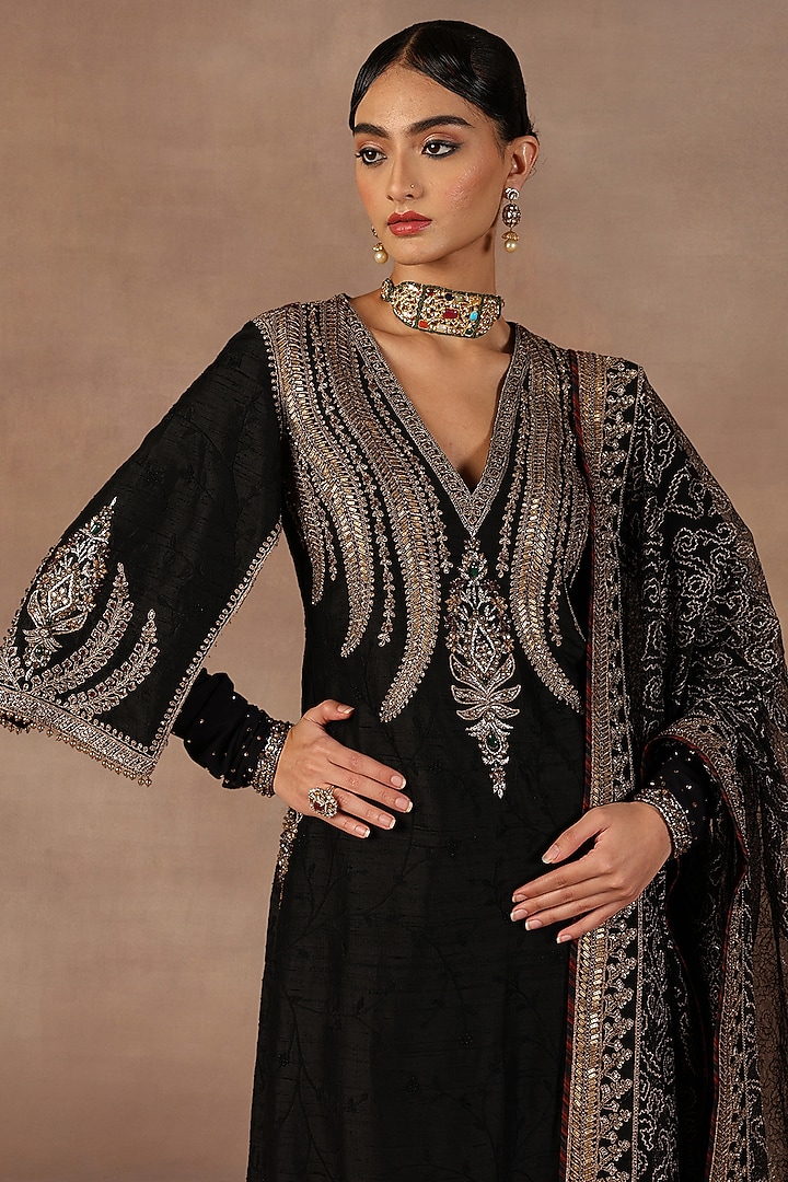 Black Silk Applique Embroidered Tunic Set by JJ Valaya at Pernia's Pop Up Shop