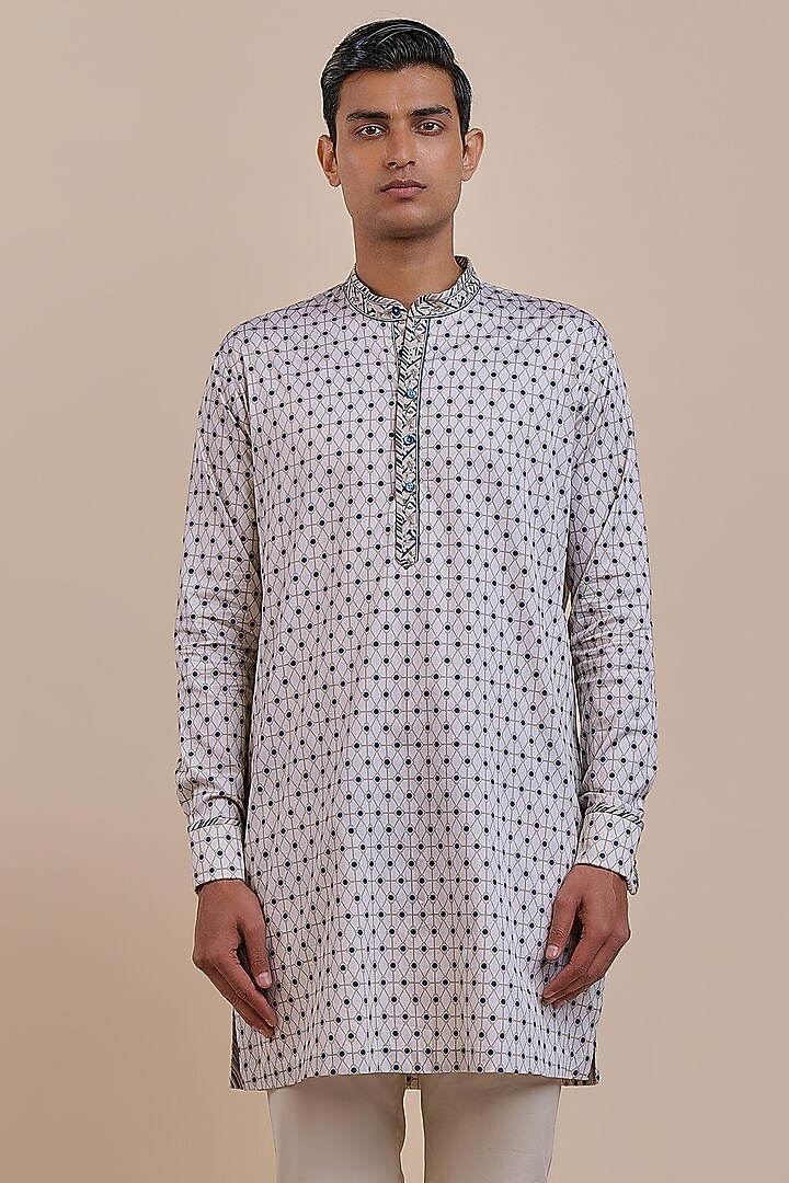 Ivory Giza Cotton Printed Short Kurta by JJV.Kapurthala By JJ Valaya Men at Pernia's Pop Up Shop