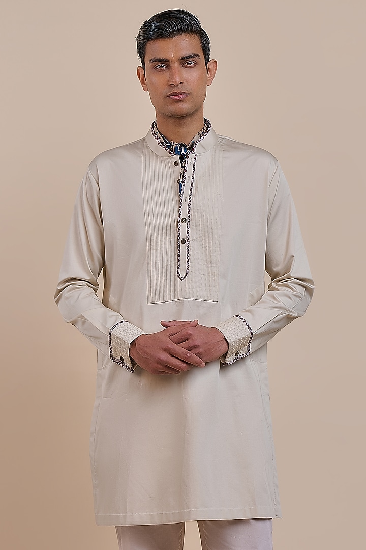 Pearl Ivory Giza Cotton Thread Embroidered Kurta by JJV.Kapurthala By JJ Valaya Men at Pernia's Pop Up Shop