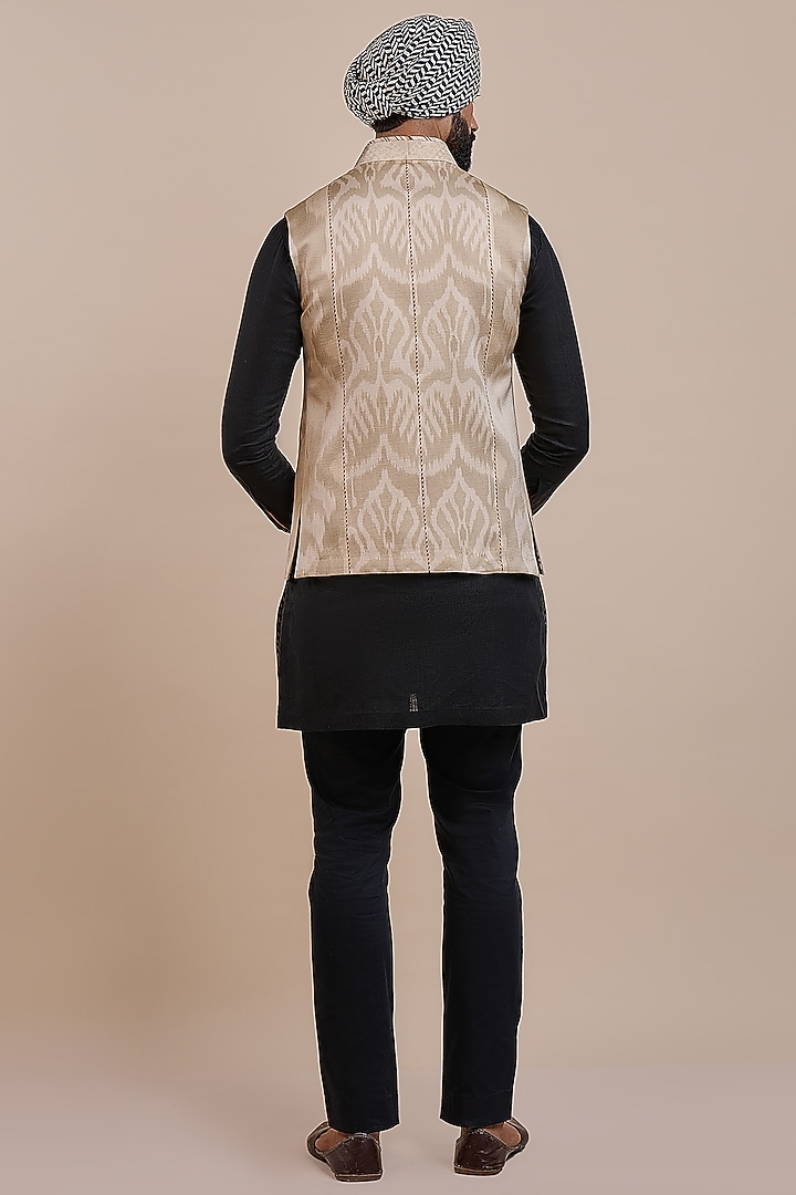 Cream Ivory Satin Linen Ikat Printed Nehru Jacket by JJV.Kapurthala By JJ Valaya Men at Pernia's Pop Up Shop