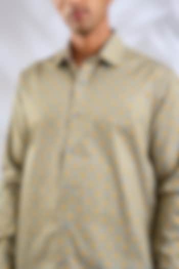 Green Giza Cotton Boota Printed Wedding Shirt by JJV.Kapurthala By JJ Valaya Men at Pernia's Pop Up Shop