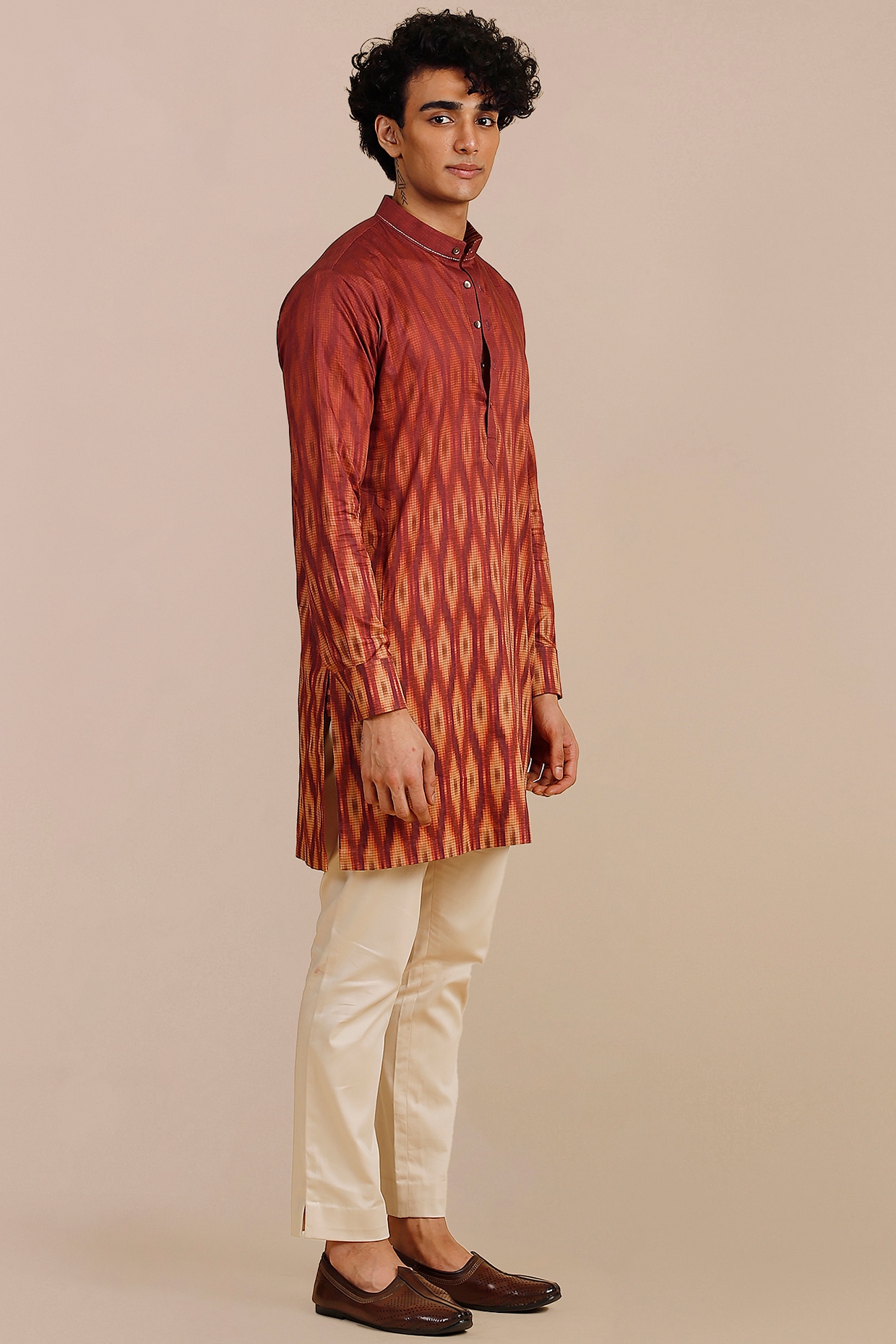 JJV.Kapurthala By JJ Valaya Red Giza Cotton Ikat Printed Kurta