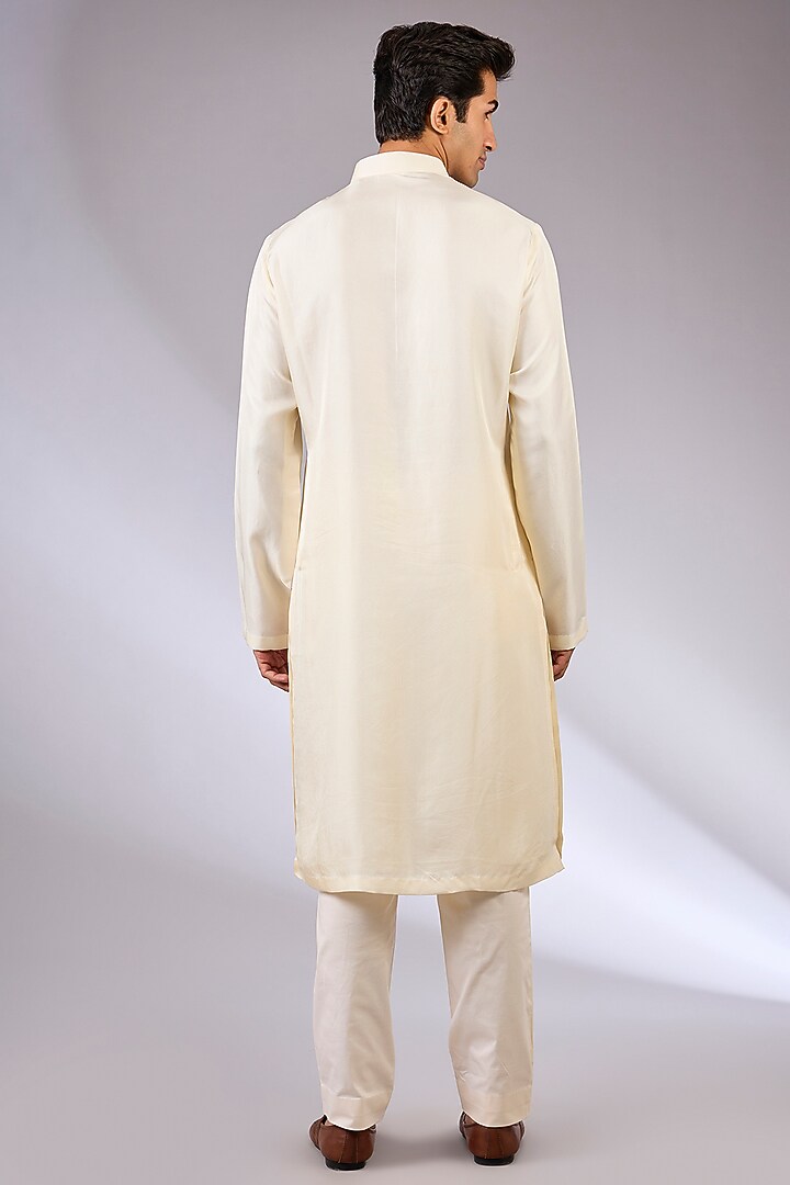 Ivory Silk Groom Sherwani Set by JJ Valaya Men at Pernia's Pop Up Shop