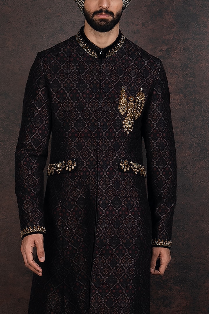 Maroon Raw silk Dabka Embroidered Groom Sherwani Set by JJ Valaya Men at Pernia's Pop Up Shop