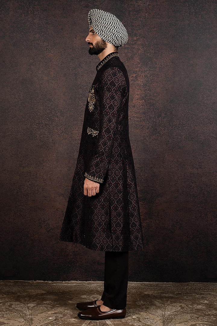 Maroon Raw silk Dabka Embroidered Groom Sherwani Set by JJ Valaya Men at Pernia's Pop Up Shop