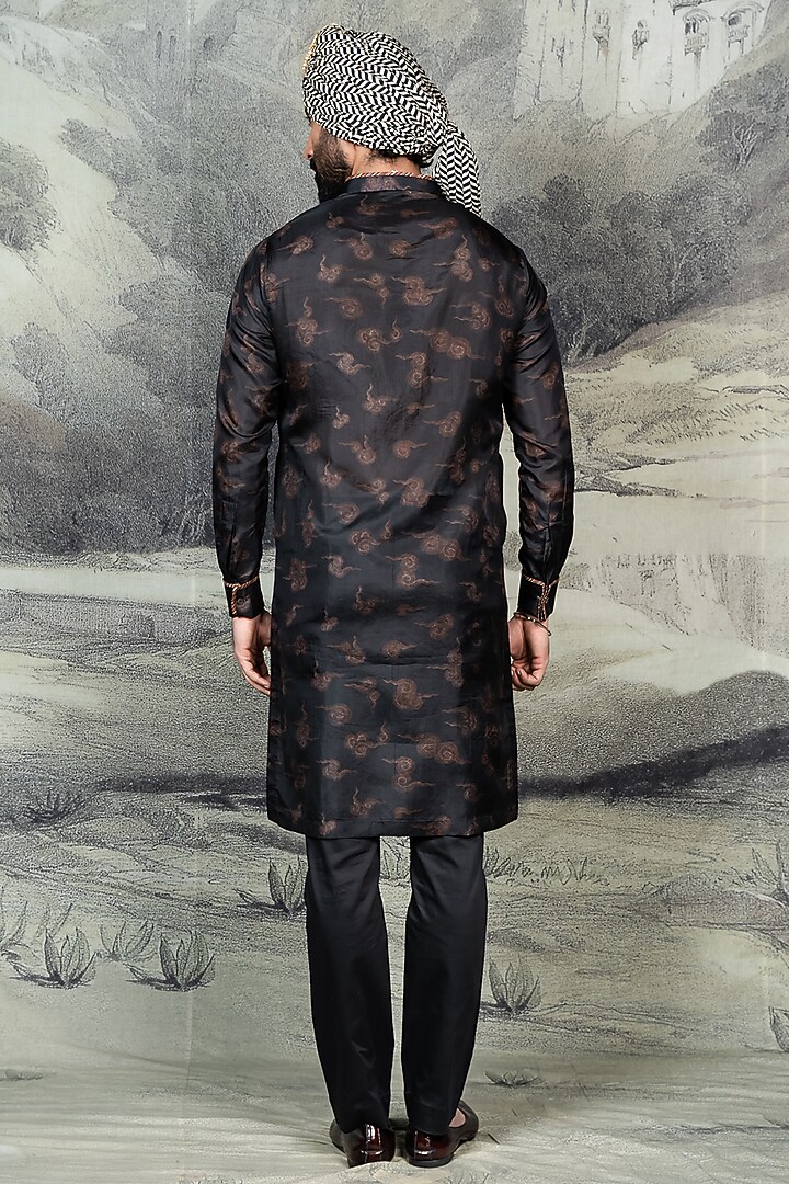 Midnight Blue Silk Kurta Set by JJ Valaya Men at Pernia's Pop Up Shop
