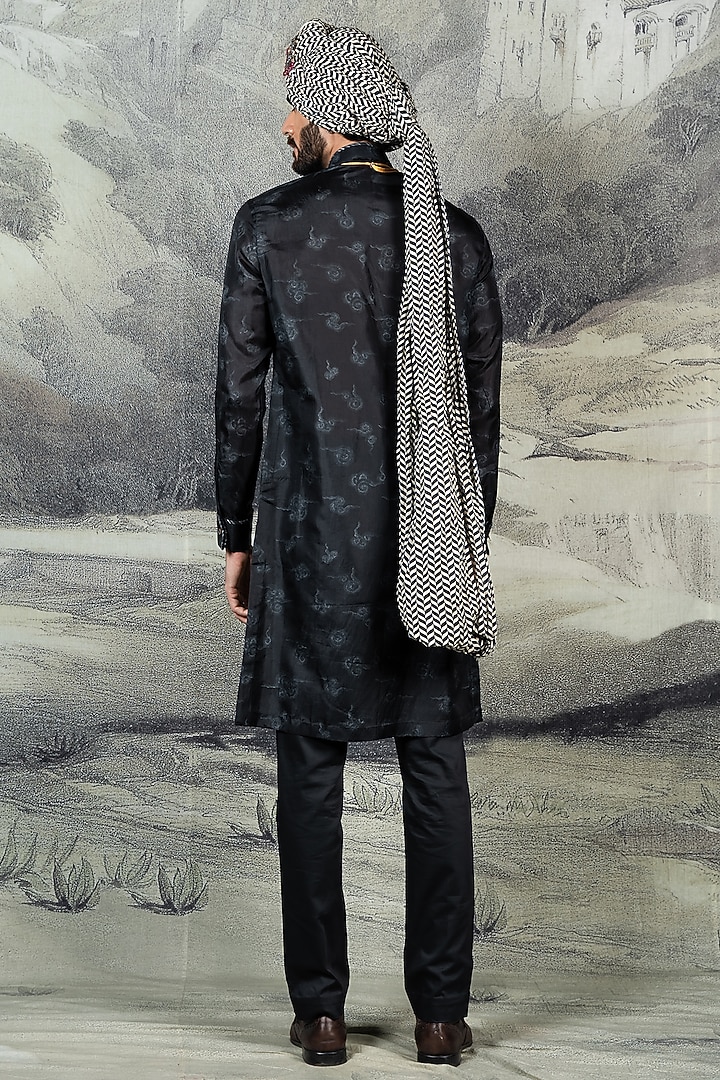 Midnight Blue Silk Kurta Set by JJ Valaya Men at Pernia's Pop Up Shop