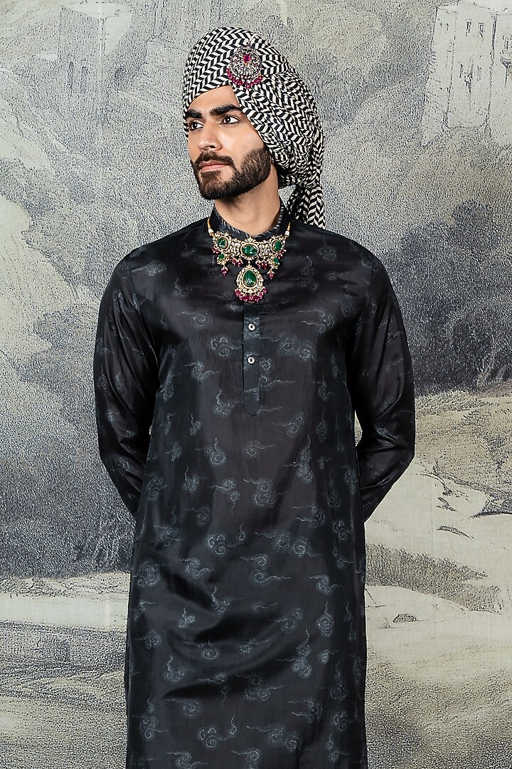 Midnight Blue Silk Kurta Set by JJ Valaya Men at Pernia's Pop Up Shop