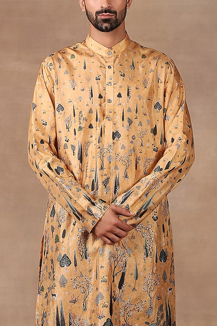 Mustard Silk Kurta Set by JJ Valaya Men at Pernia's Pop Up Shop