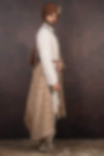 Ivory Silk Embroidered Groom Sherwani Set by JJ Valaya Men at Pernia's Pop Up Shop